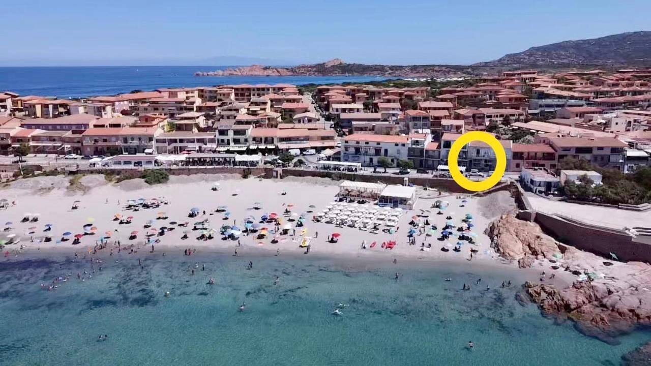 Casetta al mare Isola Rossa Esterno foto